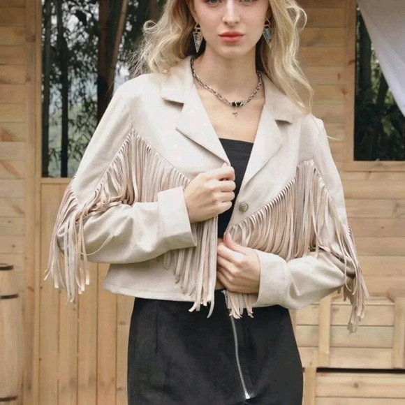 Patchwork Fringed Short Casual Jacket With Contrast Collar And Long Sleeves - Picture 4 of 4